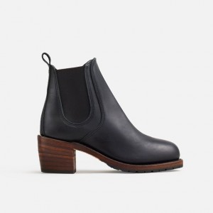 Red Wing Heeled Boot in Black Boundary Leather | GKUFOX-284
